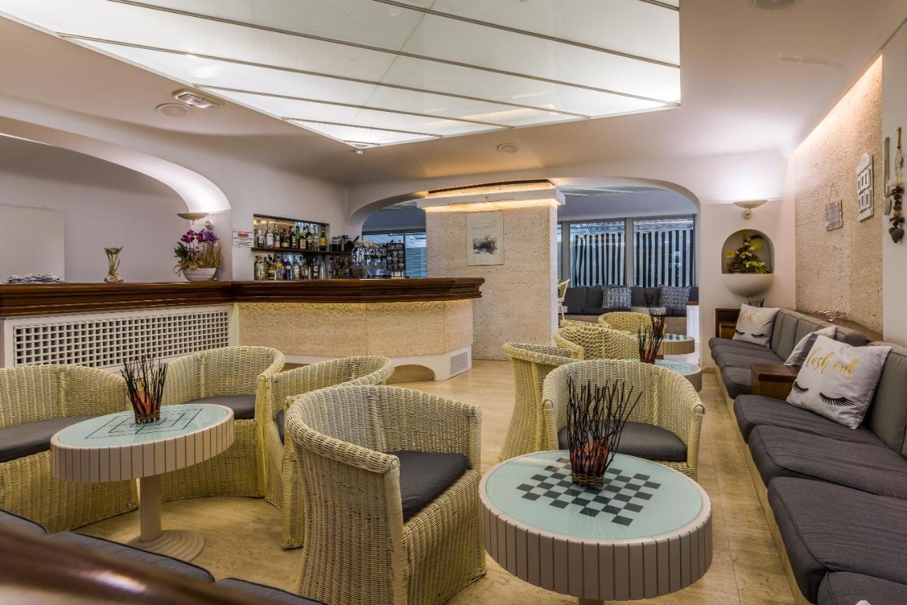 Hotel Diamond Riccione Luaran gambar
